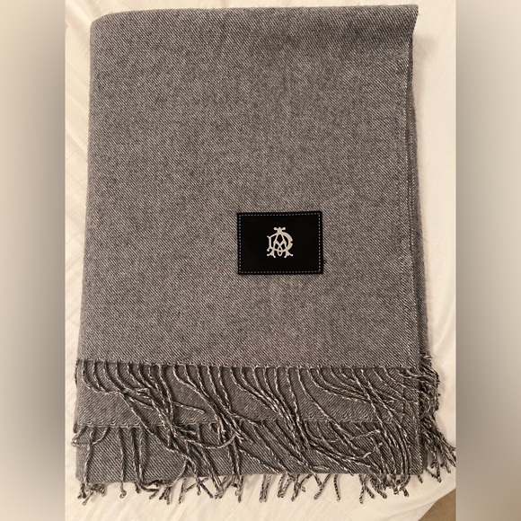 Alfred Dunhill Other - Alfred Dunhill Cashmere Throw Kayne